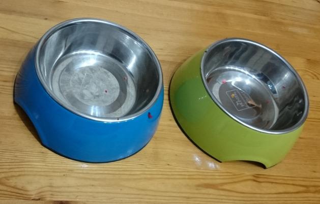 Schön, aber für große Hunde klein